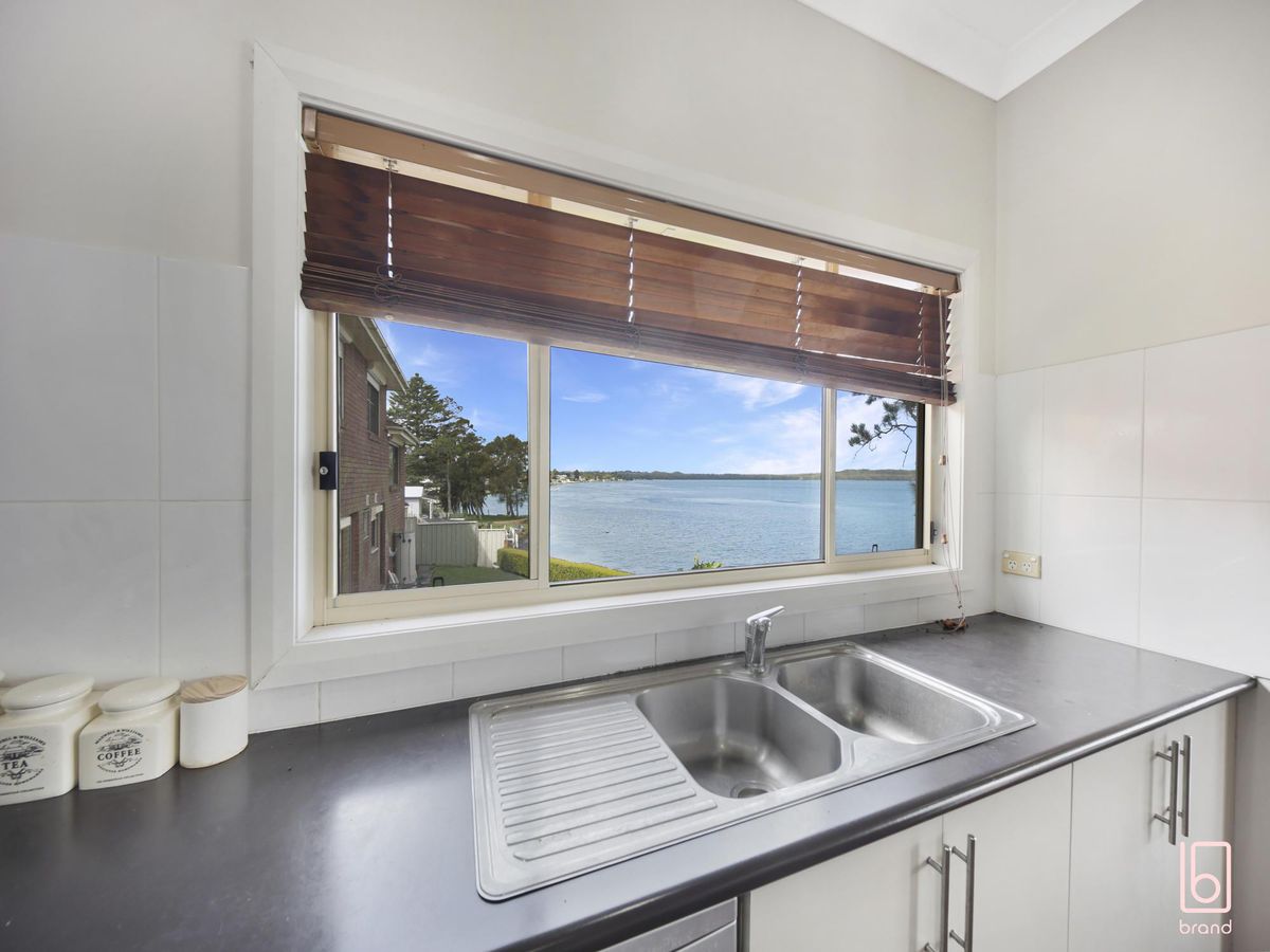 83 Main Road, Toukley