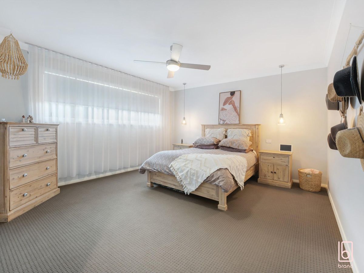5 Jasper Avenue, Hamlyn Terrace