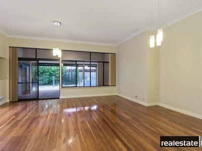 10 St Oswalds Rise, Churchlands