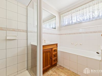 92 Bakers Road, Dandenong North