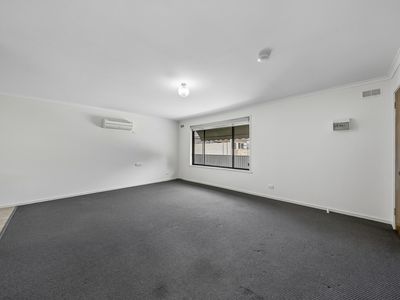 3 / 28 Tristan St, Seymour