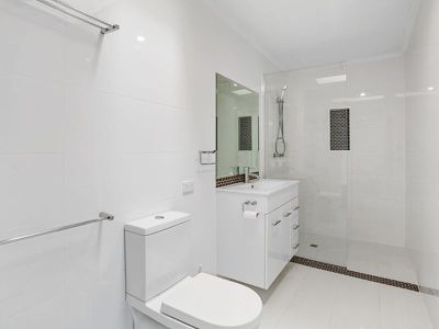 2 / 139 Moorindil Street, Tewantin