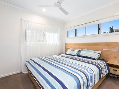 34 Sovereign Place, Bridgeman Downs