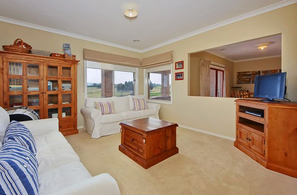19 Cavallo Crescent, Hidden Valley