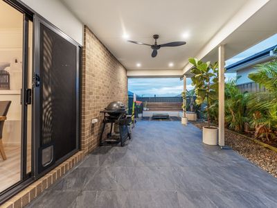 3 Verbena Avenue, Hamlyn Terrace