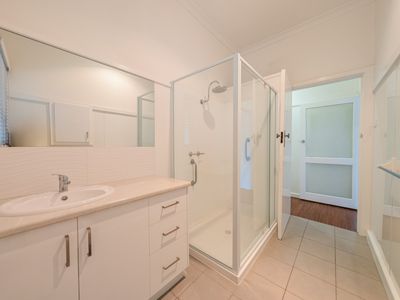 6 Burton Street, Swan Hill