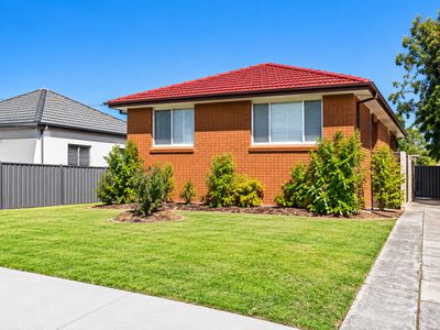 2 / 113 Mt Keira Road, Mount Keira