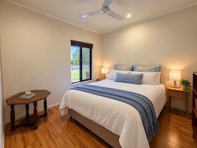 54 Dalziel Avenue, Atherton