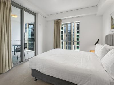 1702 / 510 St Pauls Terrace, Bowen Hills