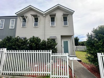 147 Lakelands Drive, Dapto