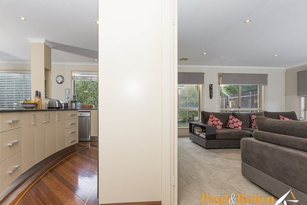 21 Pannamena Crescent, Jerrabomberra