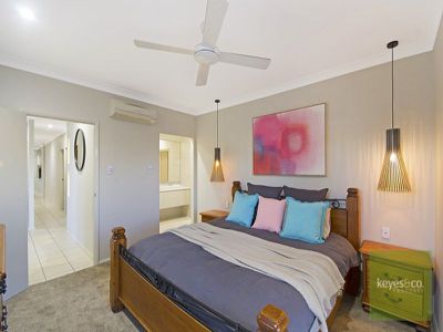 2 Heliconia Court, Mount Louisa