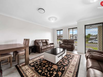 2 Shortbridge Avenue, Middleton Grange