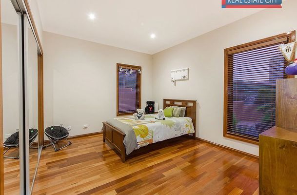 63 Craig Parry Drive, Hidden Valley