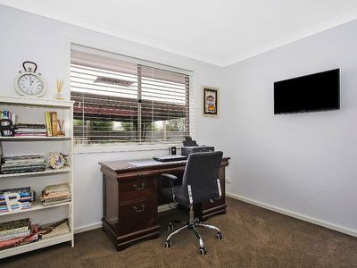6 Cardiff Dr, Wodonga