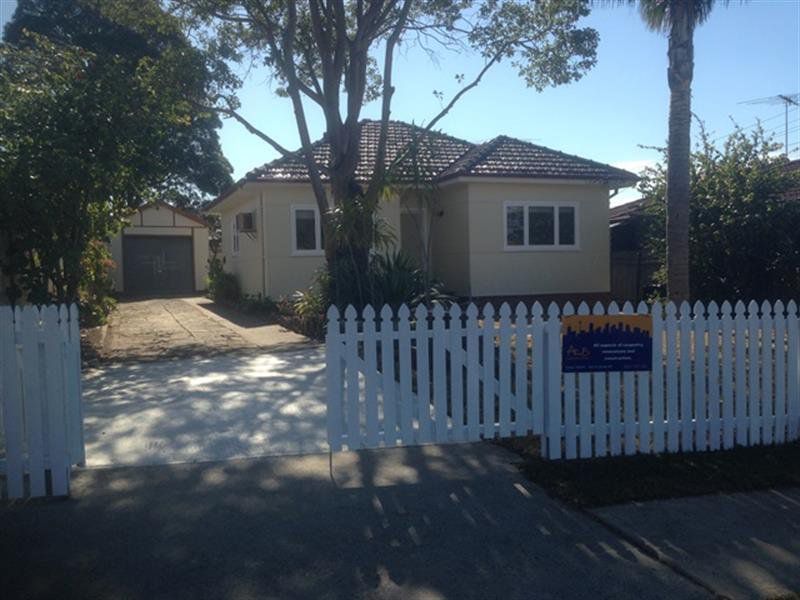 218 Hamilton Road, Fairfield West