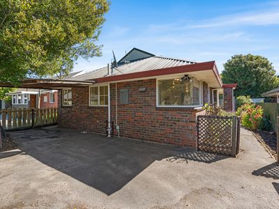 B / 151 Yaldhurst Road, Upper Riccarton