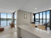 206 / 37 Harbour Road, Hamilton