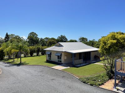 25 Carolyn Street, Dundowran Beach