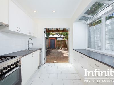 95 BUCKLAND STREET, Alexandria