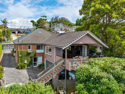 446 Riddell Road, Glendowie