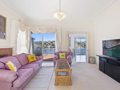 2 Coolawin Road, Northbridge