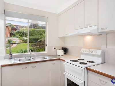 2 / 4 Warbler Crescent, North Narooma