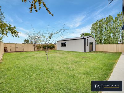 46 Thomas Wedge Dr, Wangaratta