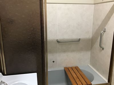 1 Kotari Parade, Lake Illawarra