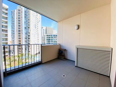 504 / 2 Discovery Point Place, Wolli Creek