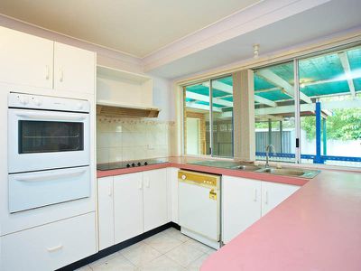 10 Trainer Avenue, Casula
