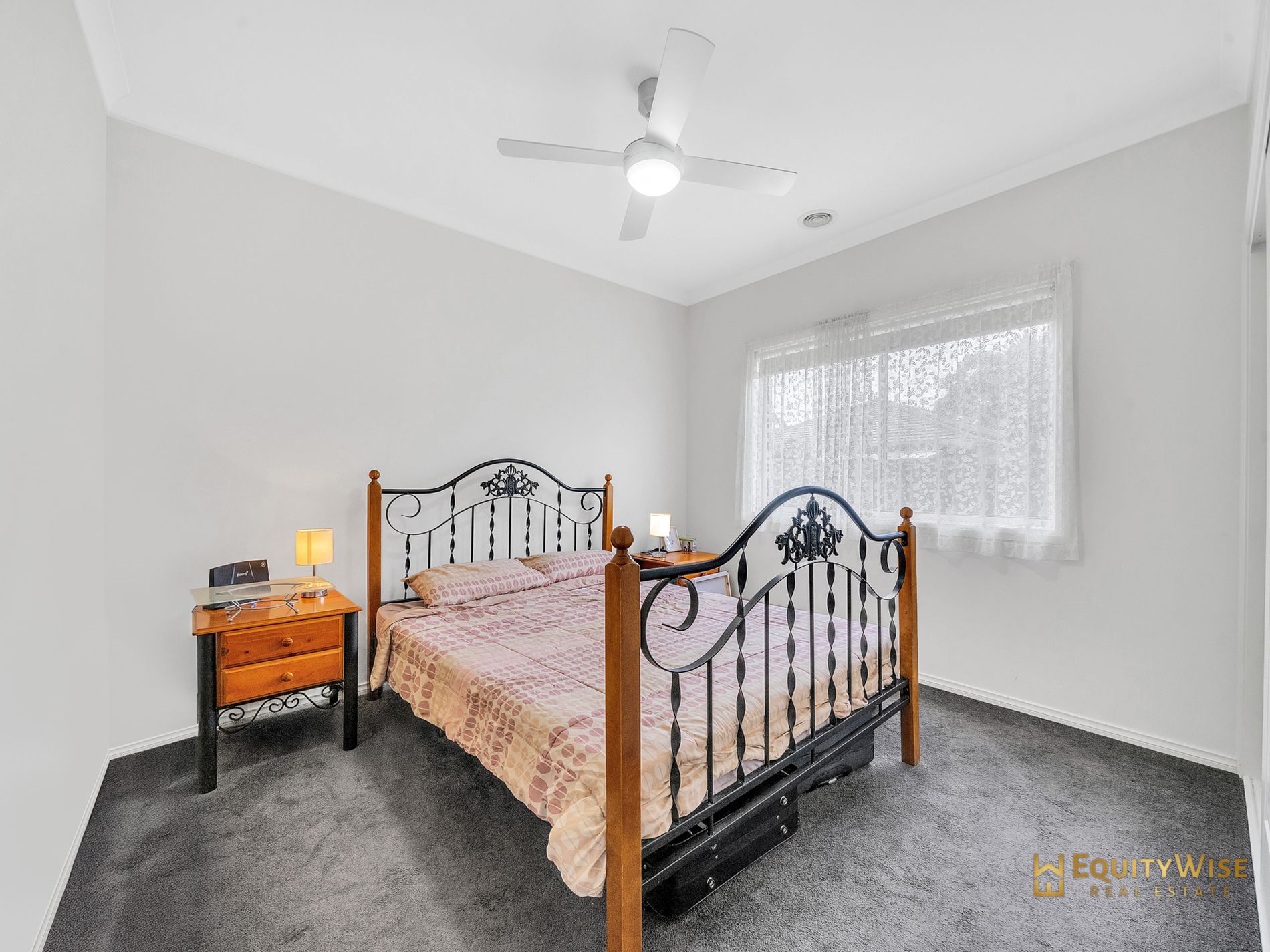 21 Brockwell Crescent, Manor Lakes