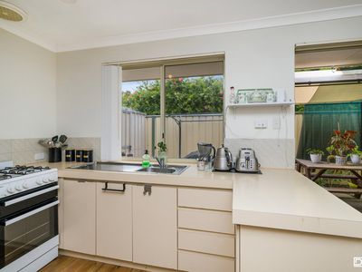 15 / 25 Dale Road, Armadale
