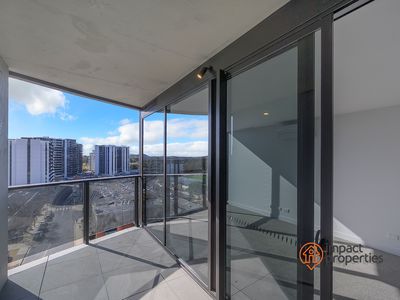 708 / 2 Furzer Street , Phillip