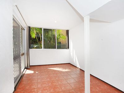 1 / 21 Pangarinda Place, Mooloolaba