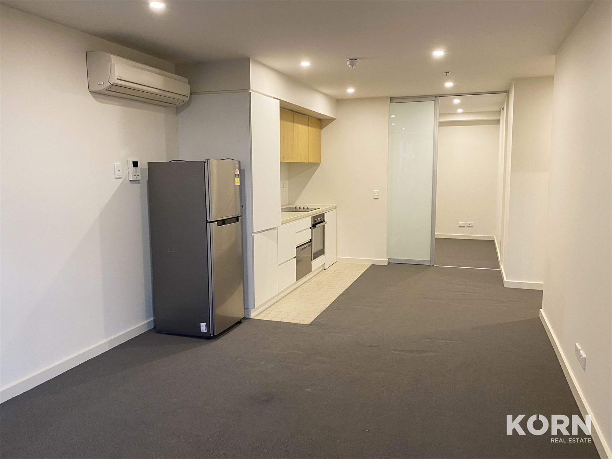 307 / 10 Balfours Way, Adelaide