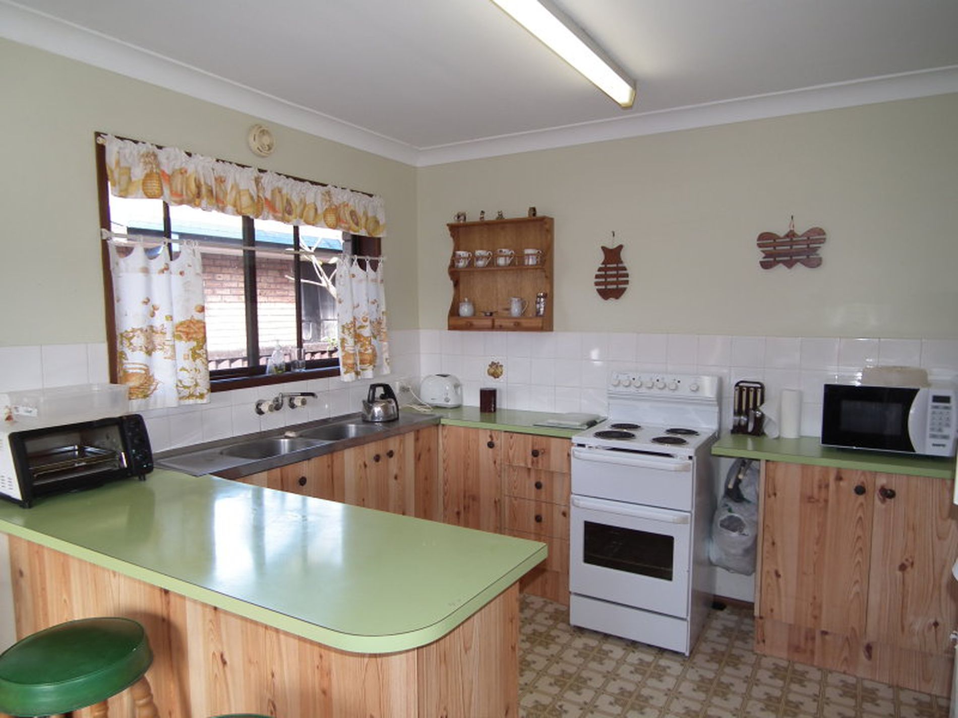 2 / 38 Riviera Avenue, Tweed Heads West