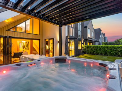 15 Jack Seabrook Road, Hobsonville