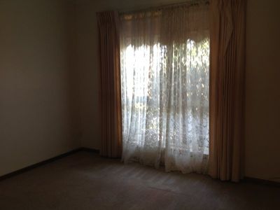 2 / 36 Eagleview Crescent, Bell Post Hill