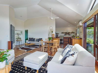 13 Goondooloo Drive, Ocean Shores