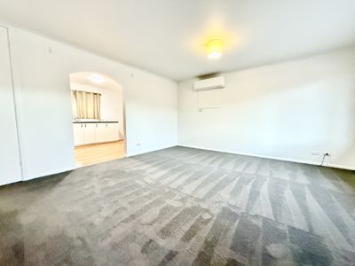 2 / 336 Russell Street , Hay