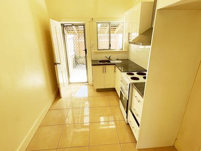 2 / 50 Harnett Avenue, Marrickville