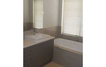 13 Prospect Way, Officer
