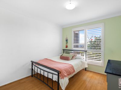 79 Georgia Drive, Hamlyn Terrace