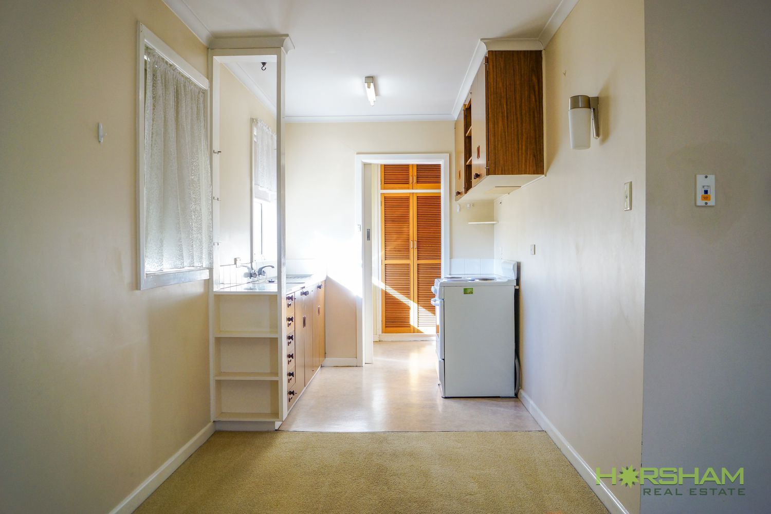 3 / 7 Roberts Avenue, Horsham