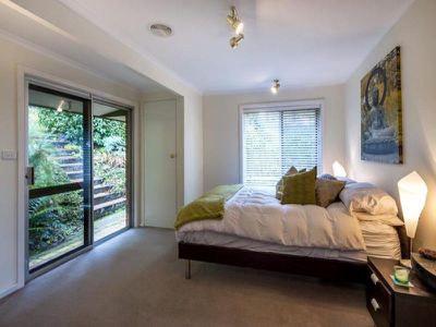 11 Wynn Avenue, Mount Macedon