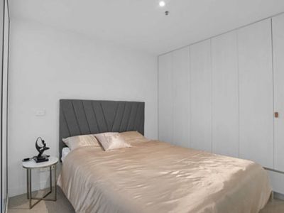 313 / 233 Collins Street, Melbourne