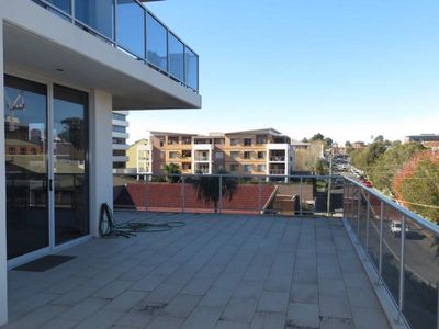 32 / 2-12 Young Street, Wollongong