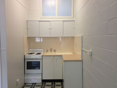 2 / 24 Addison Avenue, Lake Illawarra