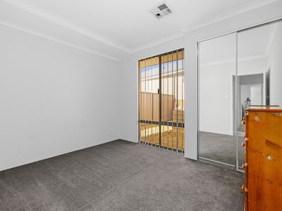 46 Haywire Avenue, Whitby